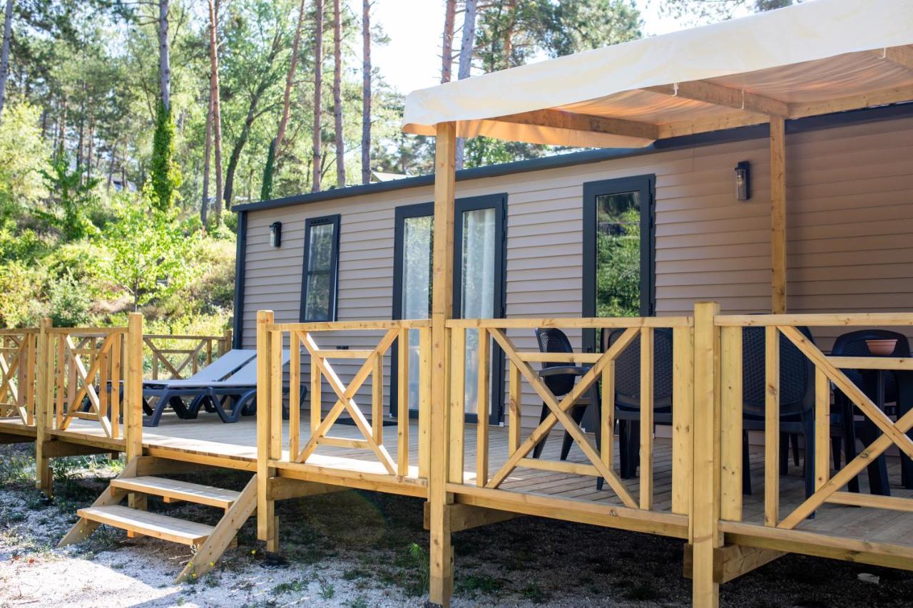 Camping Rcn Les Collines De Castellane Dış mekan fotoğraf