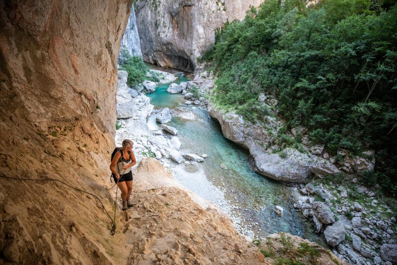 Camping Rcn Les Collines De Castellane Dış mekan fotoğraf