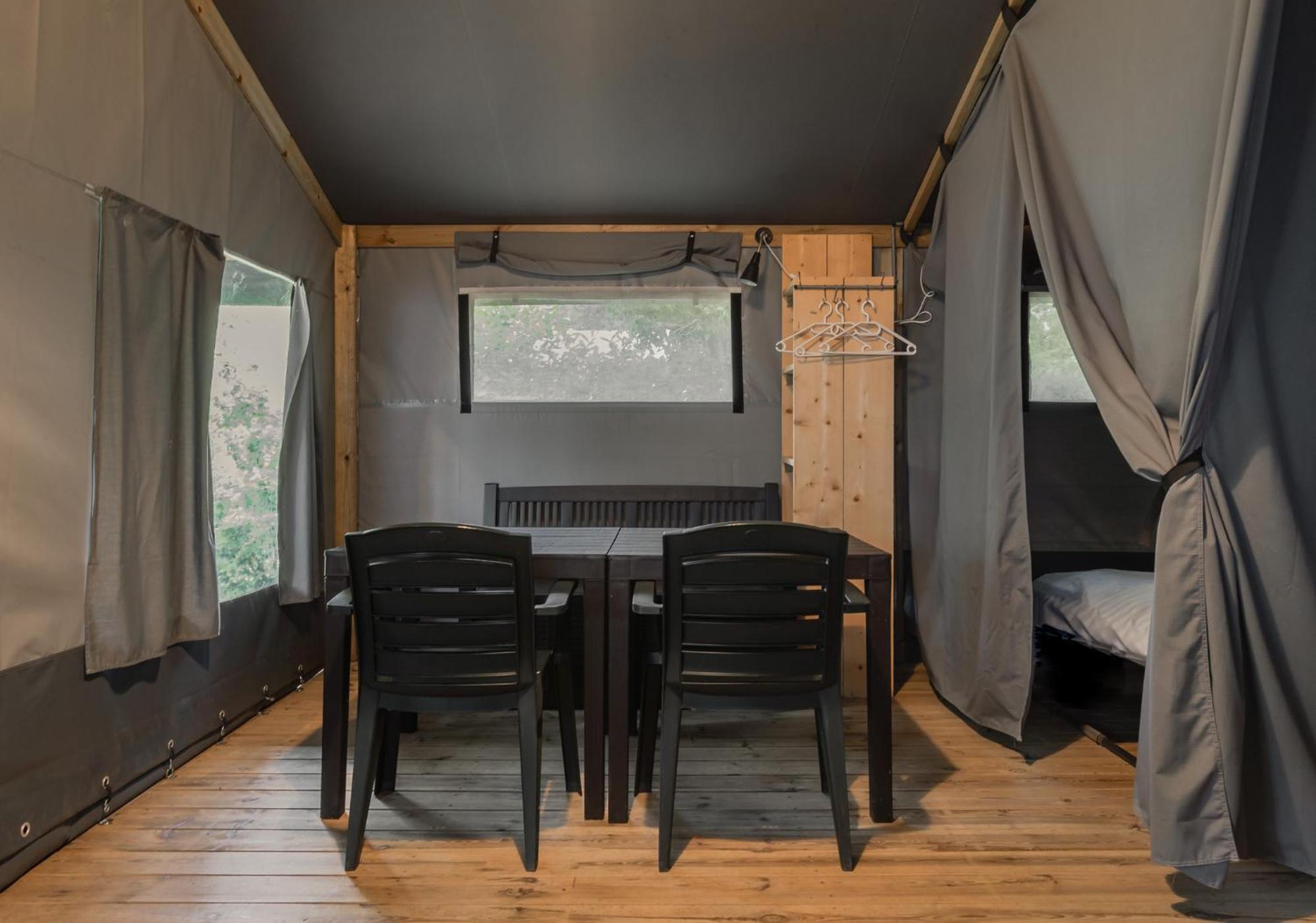 Camping Rcn Les Collines De Castellane Dış mekan fotoğraf