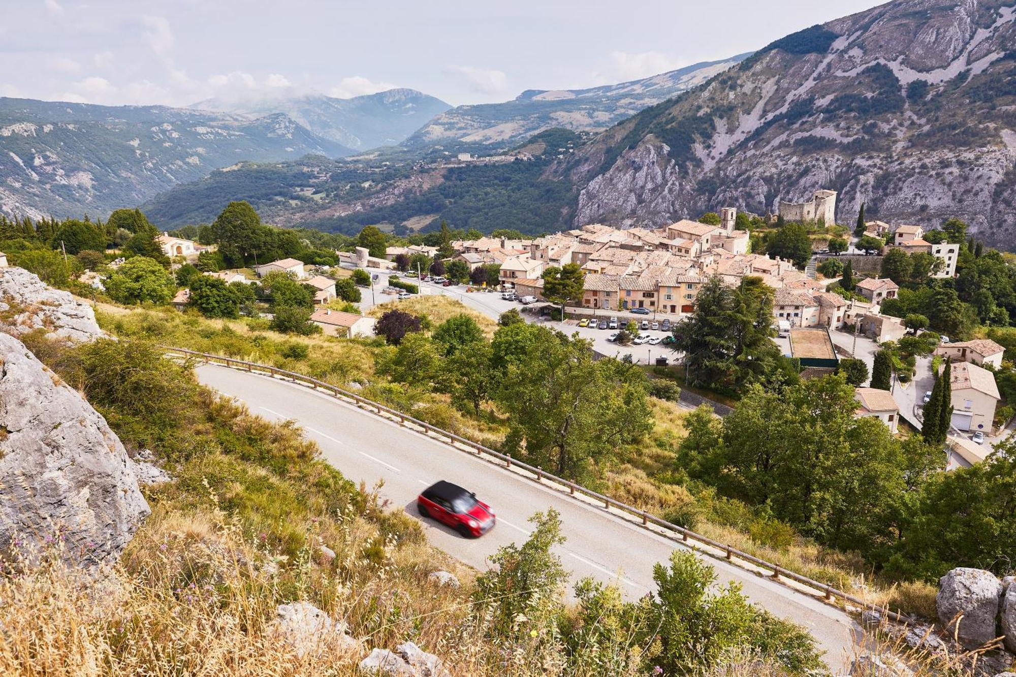 Camping Rcn Les Collines De Castellane Dış mekan fotoğraf