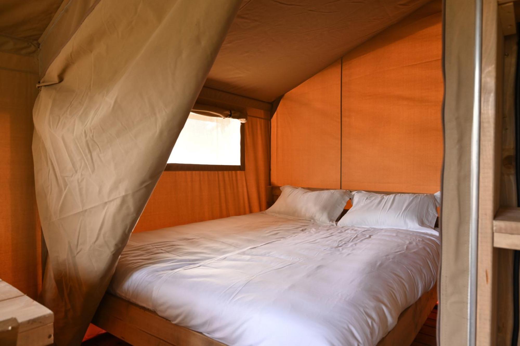 Camping Rcn Les Collines De Castellane Oda fotoğraf